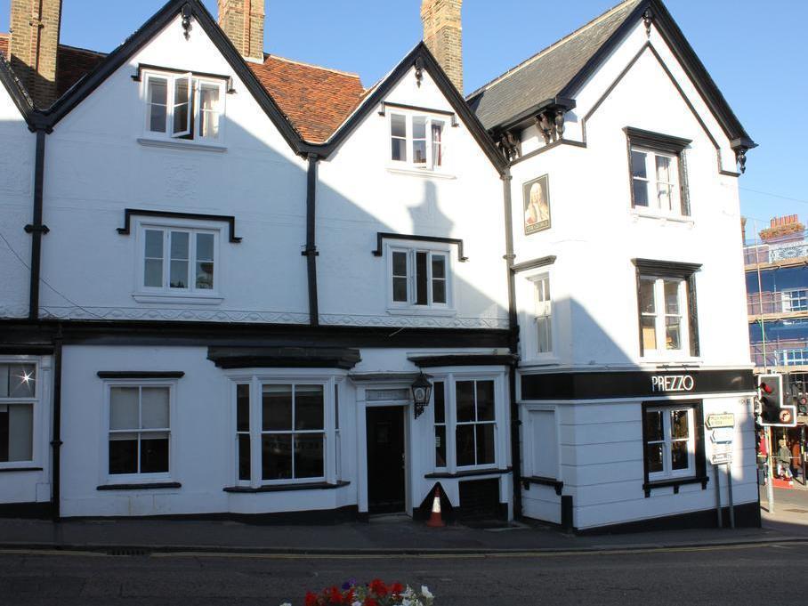 The George Hotel Stansted Airport Μπίσοπς Στόρτφορντ Εξωτερικό φωτογραφία